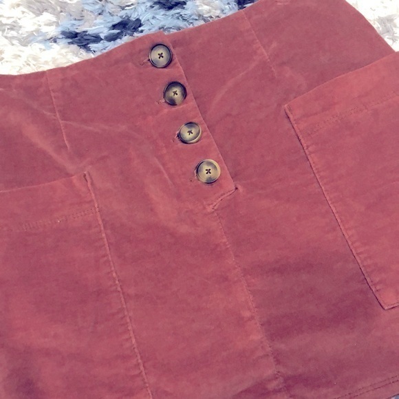 Urban Outfitters BDG Kendri Uncut Corduroy‎ Mini Skirt - Picture 7 of 16